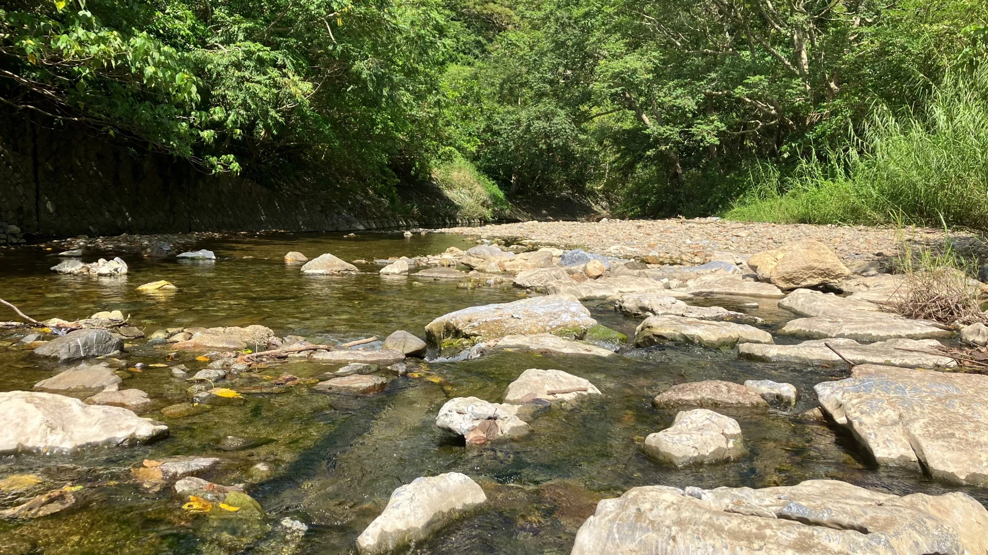 源河川（げんかがわ、じんかがー）