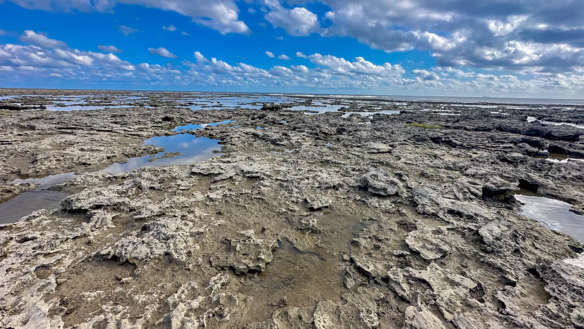 具志頭海岸