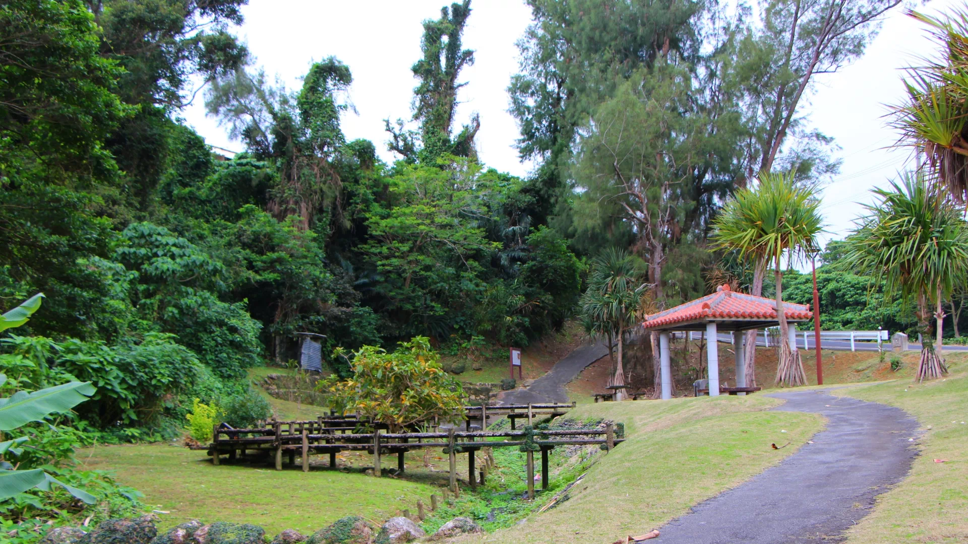 大久保ガー水辺公園