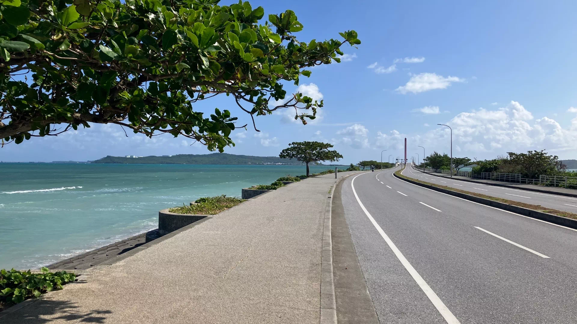 海中道路