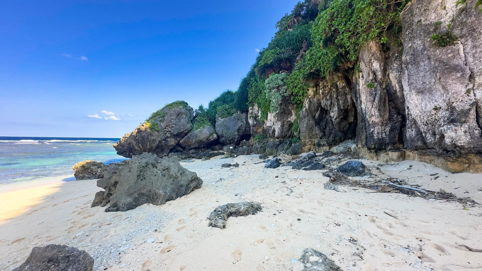 ウサバマ（崎山の浜）