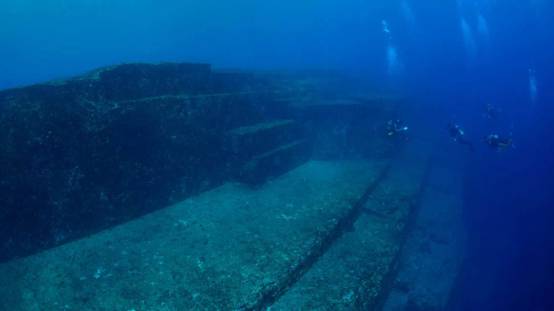 与那国島海底地形